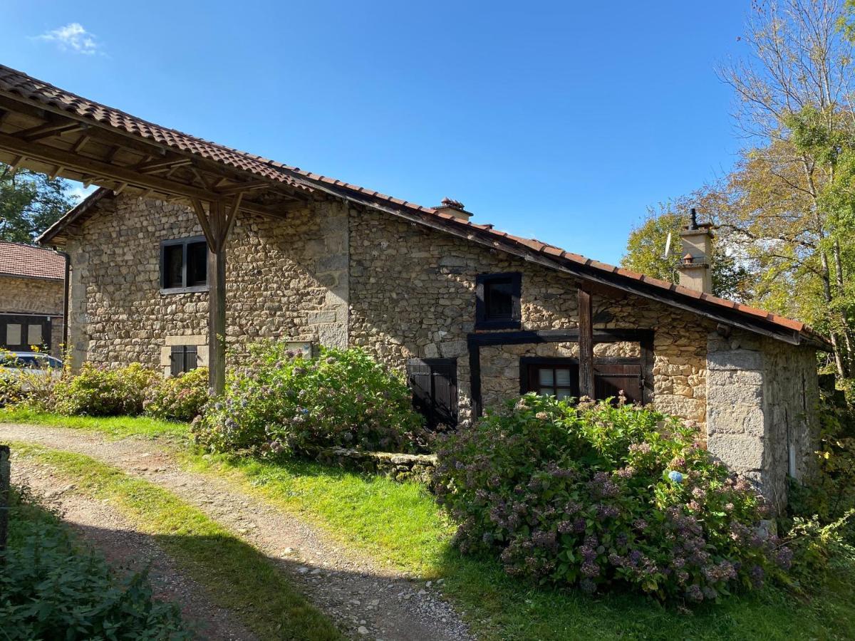 Bed and Breakfast La Vaisse Ambert Esterno foto