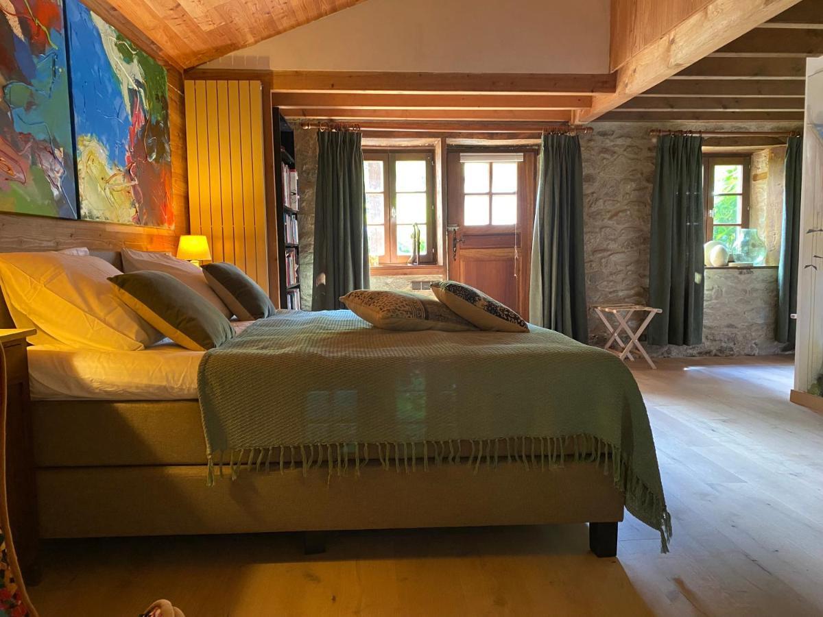 Bed and Breakfast La Vaisse Ambert Esterno foto