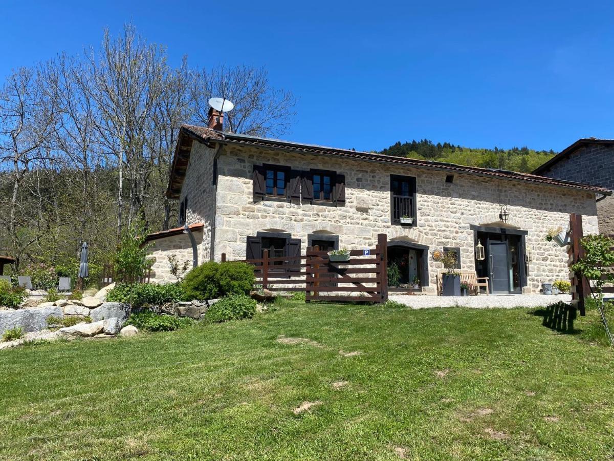 Bed and Breakfast La Vaisse Ambert Esterno foto